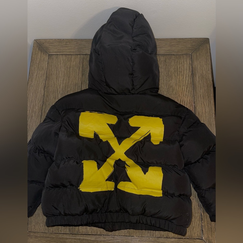 Script Logo Kids Puffer Jacket |OFF-WHITE| Black & Yellow